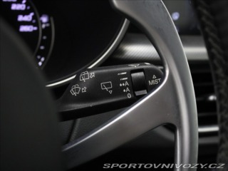 Alfa Romeo Stelvio 2,2 JTD 140kW Q4 Bezklíč 2021