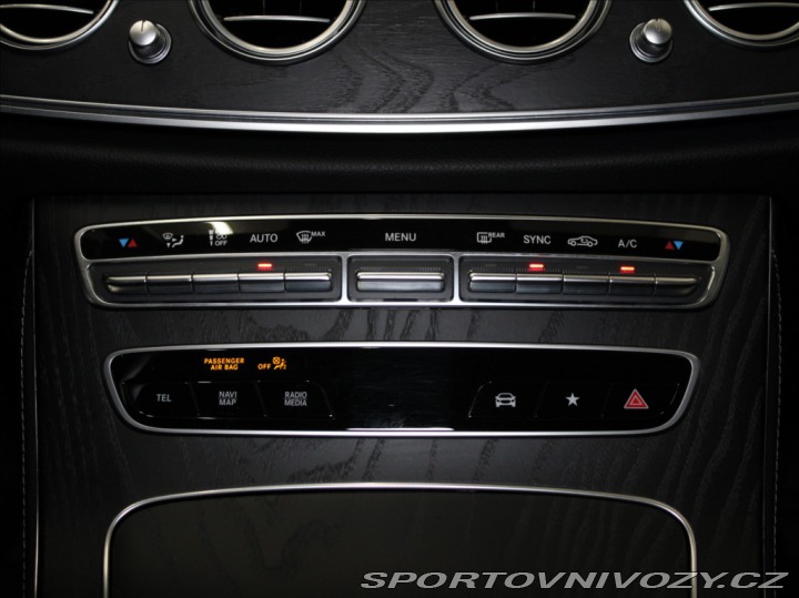 Mercedes-Benz E 2,0 200 4M AMG Burmester 2021