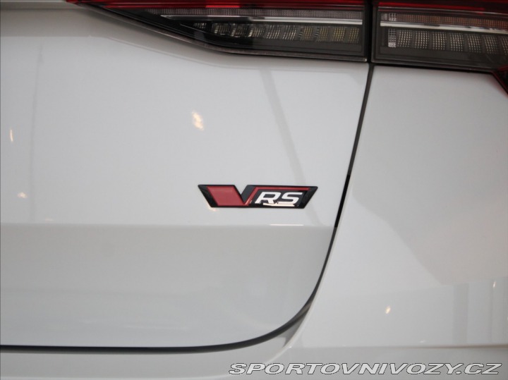Škoda Octavia RS 2,0 RS 195kW NOVÝ VŮZ skl 2025