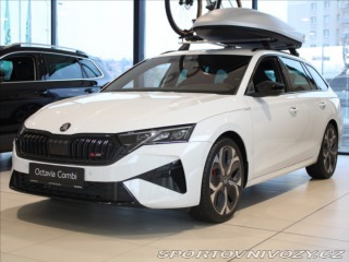 Škoda Octavia RS 2,0 RS 195kW NOVÝ VŮZ skl 2025