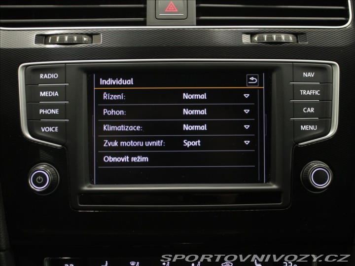 Volkswagen Golf 2,0 GTD 135kW DSG 2x Sady 2016