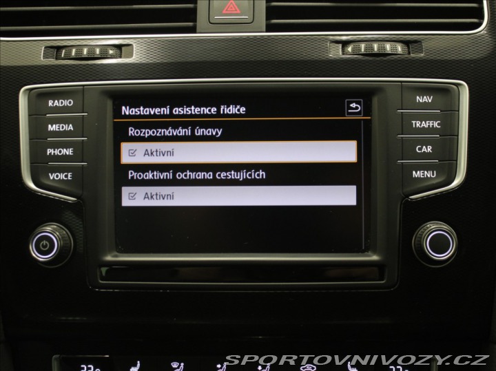 Volkswagen Golf 2,0 GTD 135kW DSG 2x Sady 2016