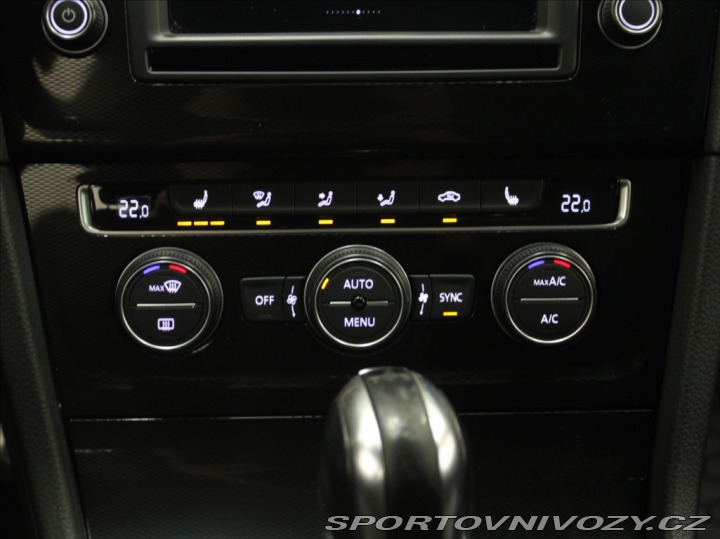 Volkswagen Golf 2,0 GTD 135kW DSG 2x Sady 2016