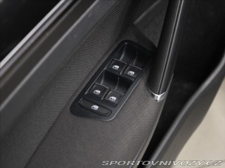 Volkswagen Golf 2,0 GTD 135kW DSG 2x Sady 2016