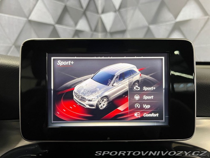 Mercedes-Benz Ostatní modely GLC 250d 4MATIC AMG, NEZÁVISL 2016