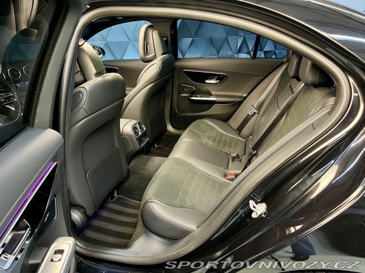 Mercedes-Benz C C300 4M, AMG, PANORAMA, N 2024