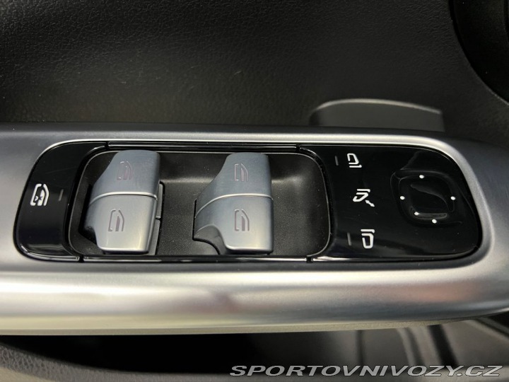 Mercedes-Benz C C300 4M, AMG, PANORAMA, N 2024