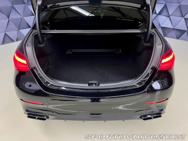 Mercedes-Benz C C300 4MATIC AMG, PANORAMA 2024