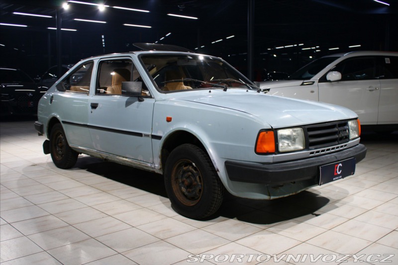Škoda Ostatní modely 130 Rapid 5 Speed