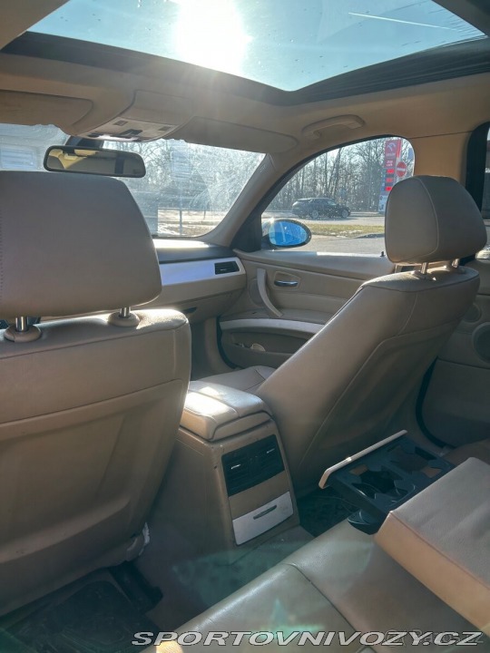 BMW 3 2,0 e91 320d 2006