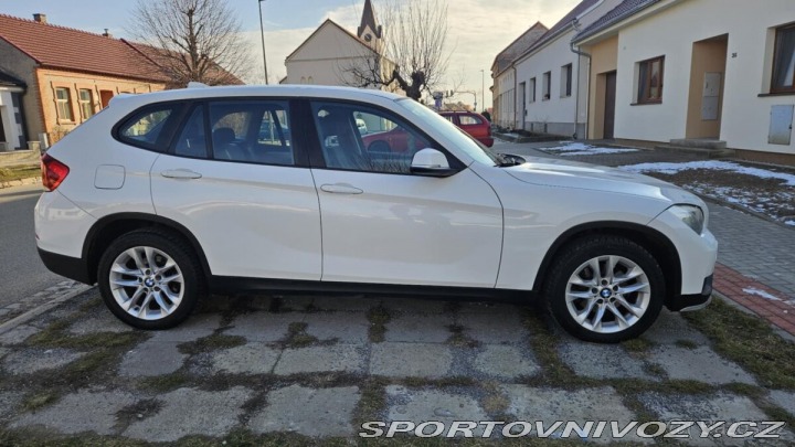 BMW X1 2,0 Sdrive 16D automat, 2015
