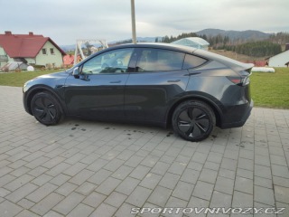 Tesla Model Y yuniper long range awd 2025