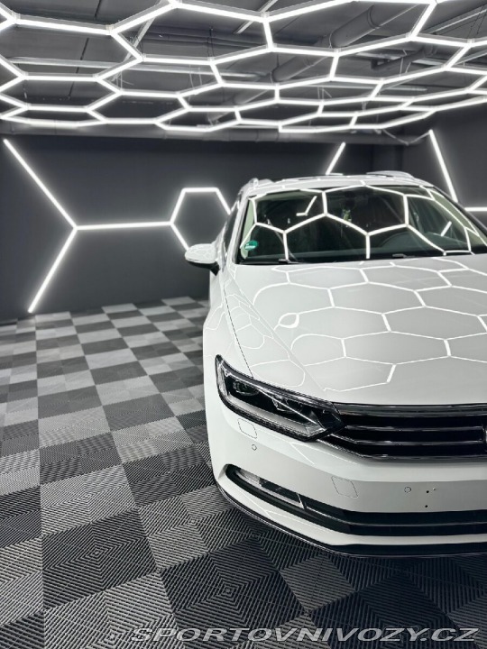 Volkswagen Ostatní modely Passat 2,0 b8 TDI dsg 2015