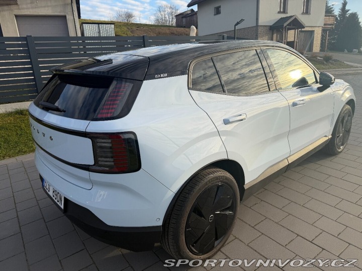 Volvo EX30 twin performance ultra 2025