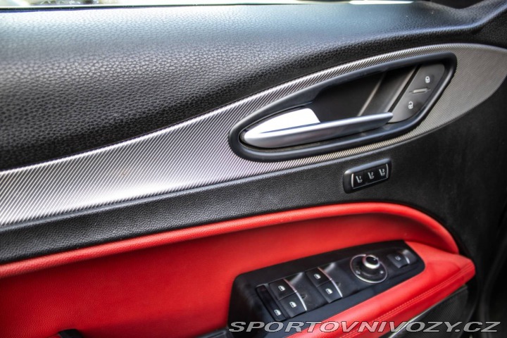 Alfa Romeo Stelvio AT8, 206kW, 4x4, ťažné / 2017