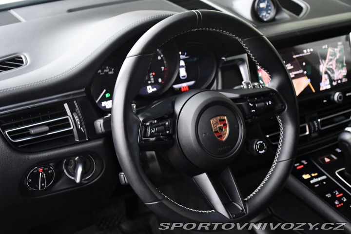 Porsche Macan T2.0 PDK CHRONO 2ALU ZÁRU 2023