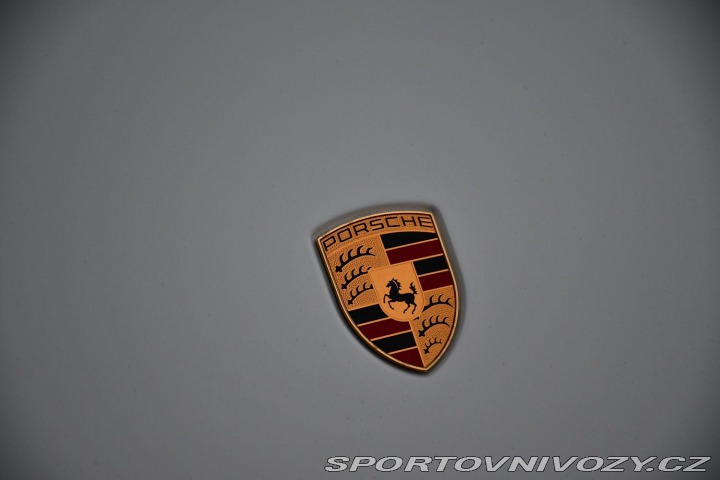 Porsche Macan T2.0 PDK CHRONO 2ALU ZÁRU 2023