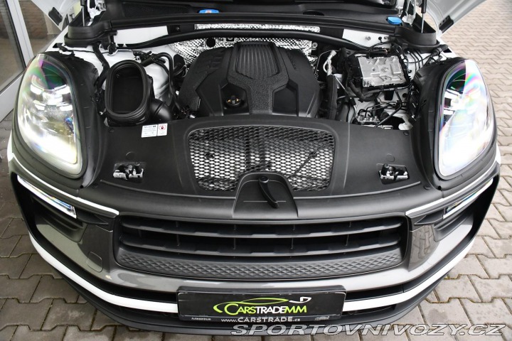 Porsche Macan T2.0 PDK CHRONO 2ALU ZÁRU 2023