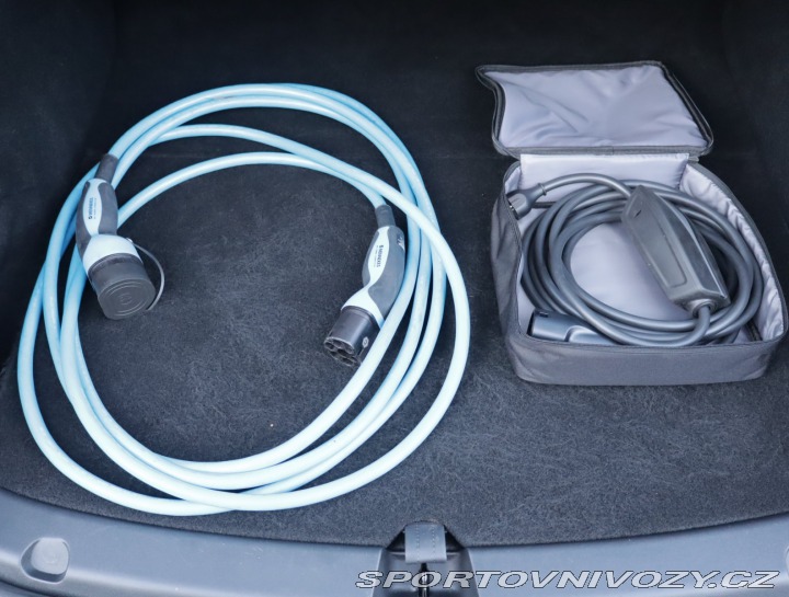 Tesla Model Y Long Range AWD 75kWh 2024