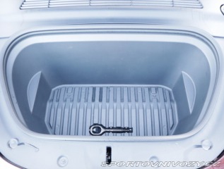 Tesla Model Y Long Range AWD 75kWh 2024