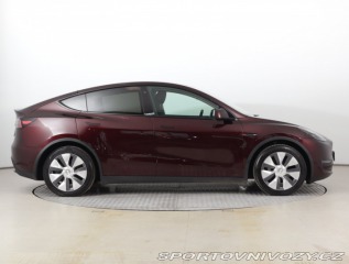 Tesla Model Y Long Range AWD 75kWh 2024