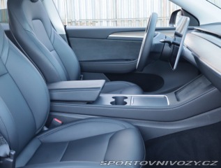 Tesla Model Y Long Range AWD 75kWh 2024