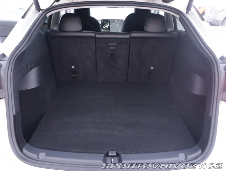 Tesla Model Y Long Range AWD 75kWh 2021