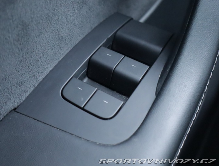 Tesla Model Y Long Range AWD 75kWh 2021