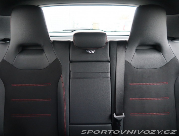 Mercedes-Benz A A 200 2021