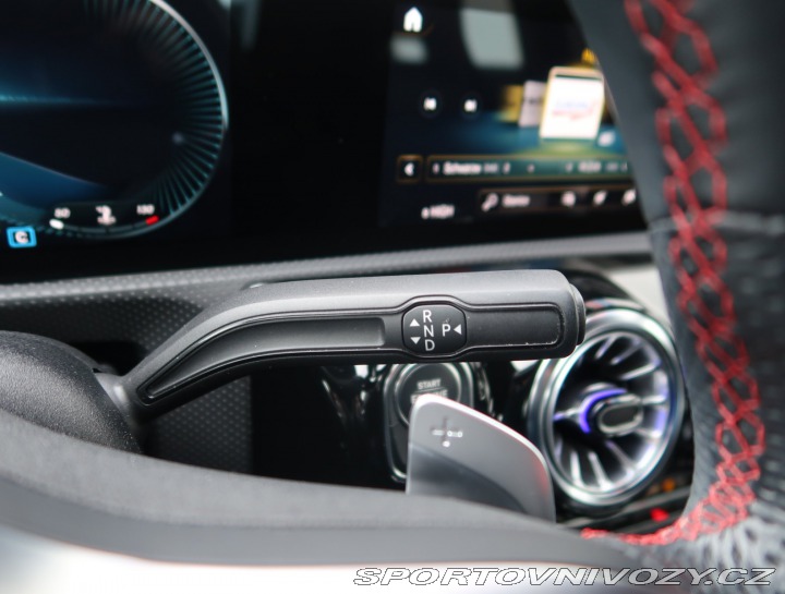 Mercedes-Benz A A 200 2021