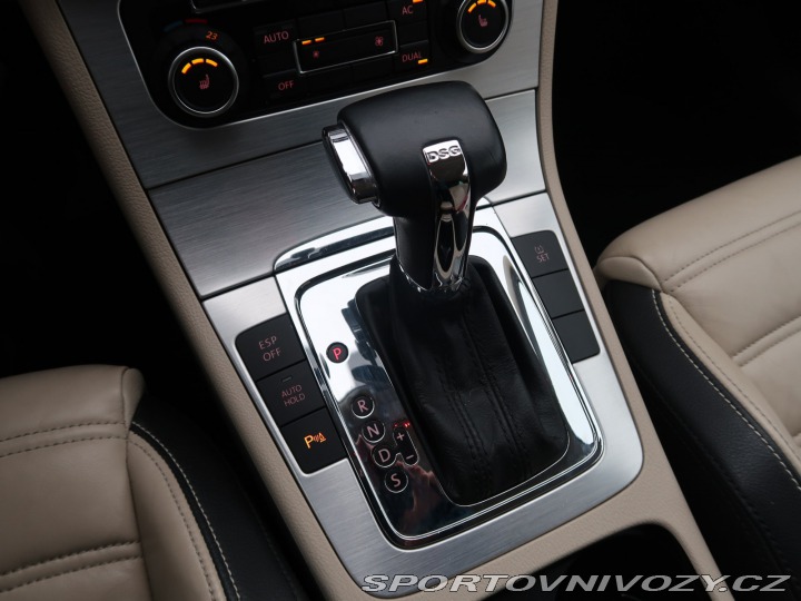 Volkswagen Passat CC CC Comfortline 2.0 TDI 2009