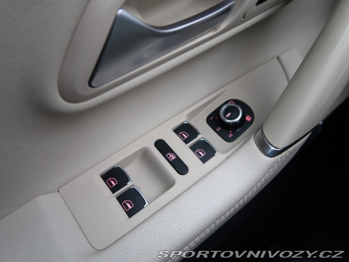 Volkswagen Passat CC CC Comfortline 2.0 TDI 2009