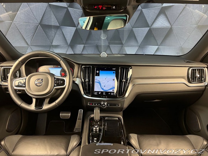 Volvo V60 T8 POLESTAR ENGINEERED AW 2021