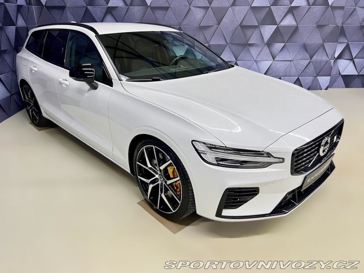 Volvo V60 T8 POLESTAR ENGINEERED AW 2021