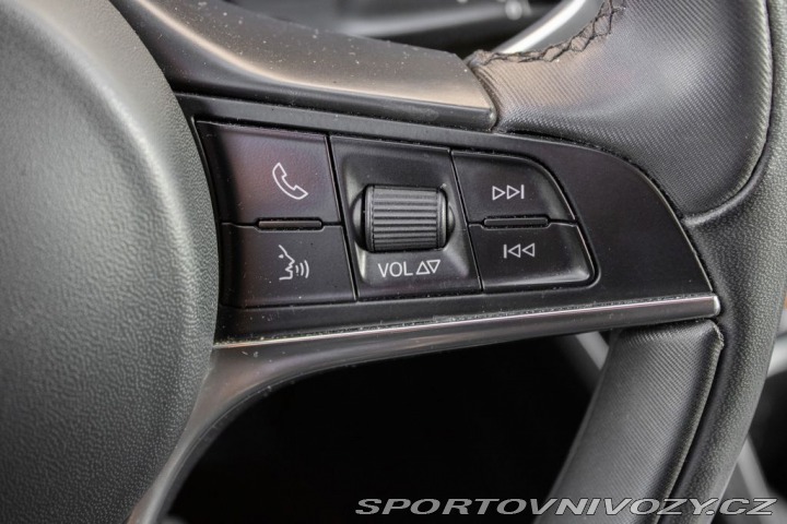 Alfa Romeo Stelvio  2017