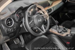 Alfa Romeo Stelvio  2017