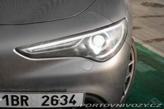 Alfa Romeo Stelvio  2017