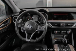 Alfa Romeo Stelvio  2017