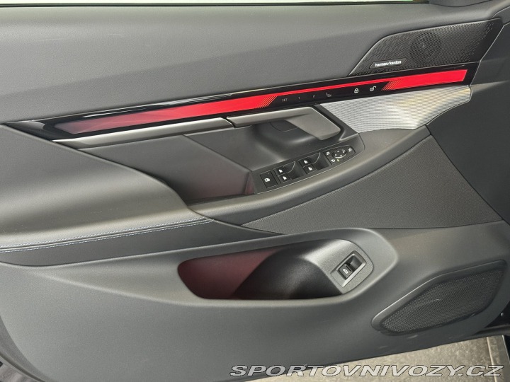 BMW i5 xDrive40 Touring 2024