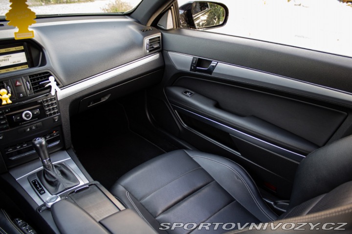 Mercedes-Benz E Kupé  350 CDI Blue, 170kW 2009