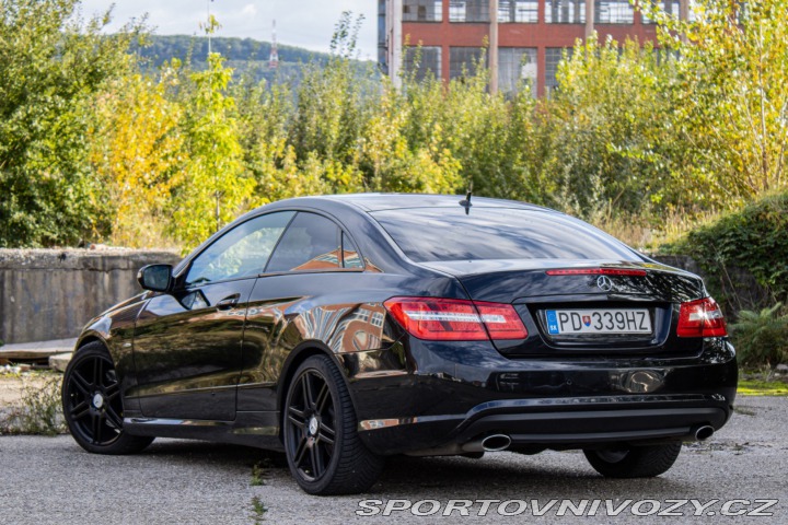 Mercedes-Benz E Kupé  350 CDI Blue, 170kW 2009