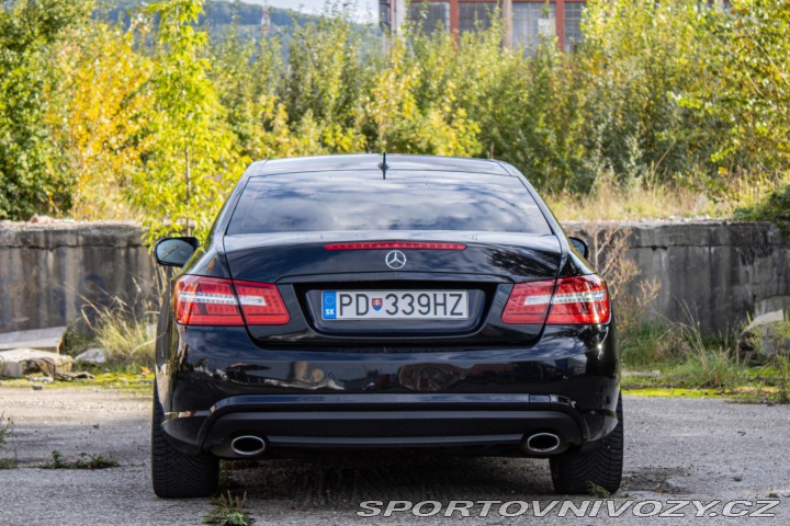 Mercedes-Benz E Kupé  350 CDI Blue, 170kW 2009