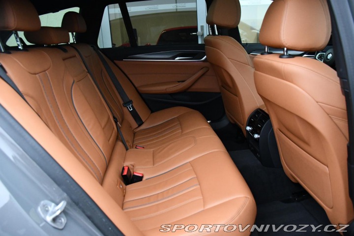 BMW 5 530d xD M-SPORT TAŽNÉ ČR 2021