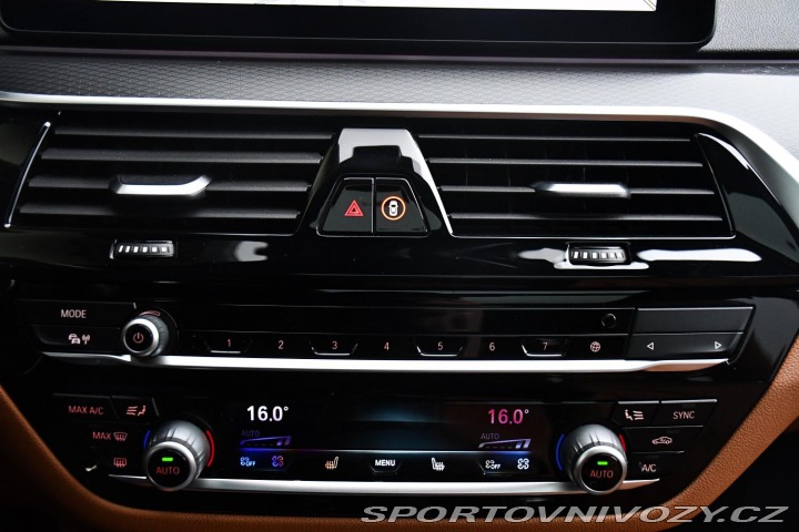 BMW 5 530d xD M-SPORT TAŽNÉ ČR 2021