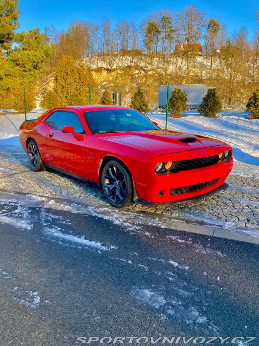 Dodge Challenger