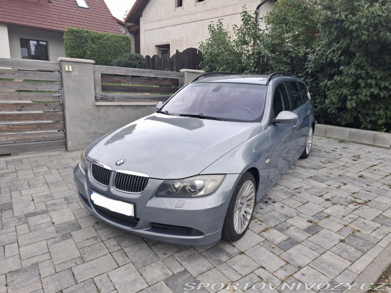 BMW 3 e91 325i