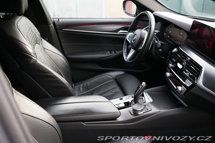 BMW 5 540xD M-Sport|2x sada kol 2021