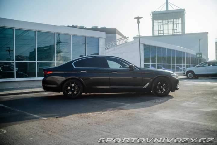 BMW 5 540i Luxury Line 2017