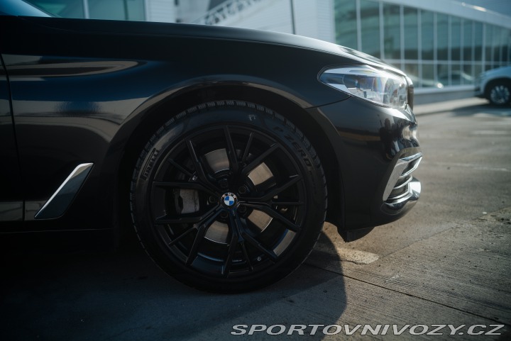 BMW 5 540i Luxury Line 2017