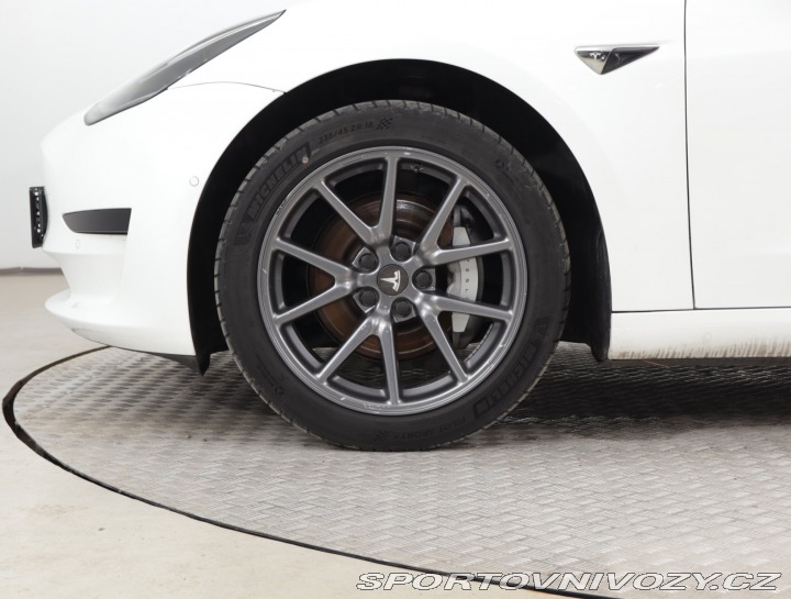 Tesla Model 3 Std Range Plus 52kWh 2020